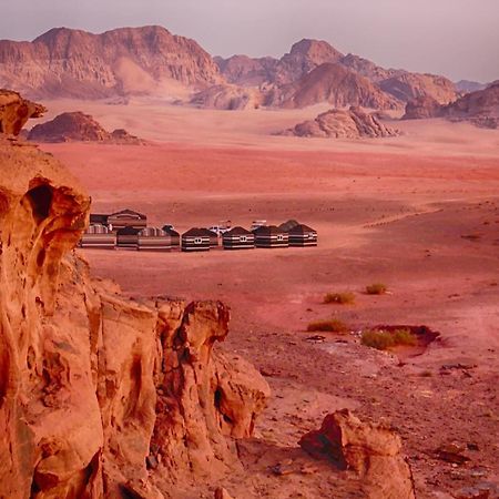 Wadi Rum Travel Camp Exteriör bild